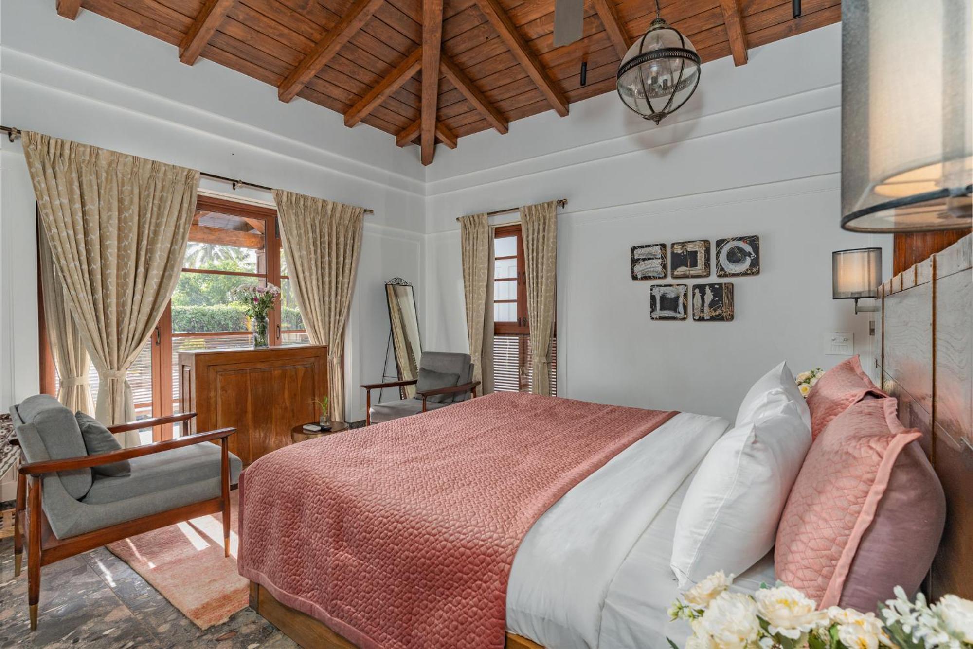 Azara Beach House - 5 Bhk Designer Villa, Candolim Beach Exterior photo